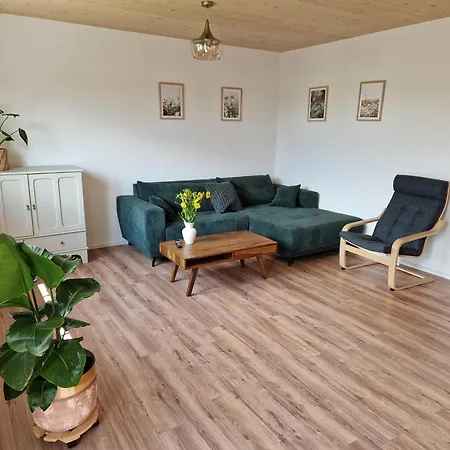 Fewo1 Neuwertige, Grosse 110qm Ueber Zwei Etagen Mit Balkon Im Aussenbereich Lägenhet Riegel