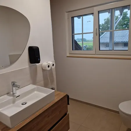 Fewo1 Neuwertige, Grosse 110qm Ueber Zwei Etagen Mit Balkon Im Aussenbereich Apartment Riegel