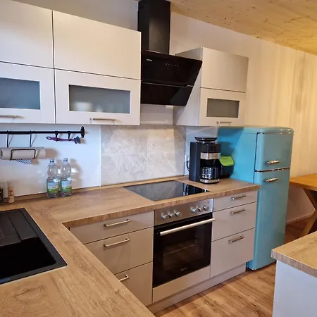 Fewo1 Neuwertige, Grosse 110qm Ueber Zwei Etagen Mit Balkon Im Aussenbereich